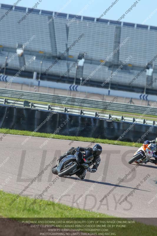 Rockingham no limits trackday;enduro digital images;event digital images;eventdigitalimages;no limits trackdays;peter wileman photography;racing digital images;rockingham raceway northamptonshire;rockingham trackday photographs;trackday digital images;trackday photos