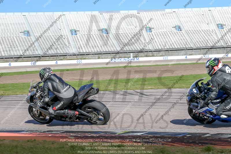 Rockingham no limits trackday;enduro digital images;event digital images;eventdigitalimages;no limits trackdays;peter wileman photography;racing digital images;rockingham raceway northamptonshire;rockingham trackday photographs;trackday digital images;trackday photos