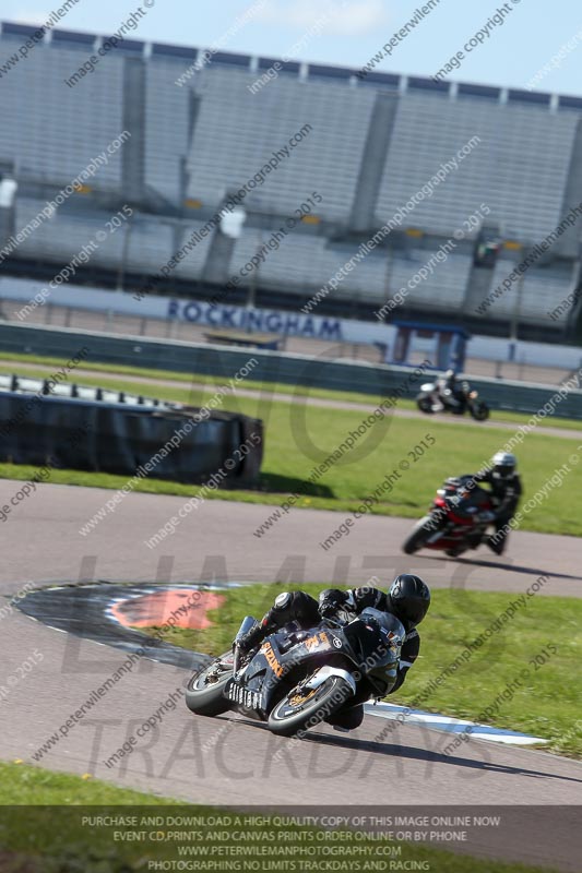 Rockingham no limits trackday;enduro digital images;event digital images;eventdigitalimages;no limits trackdays;peter wileman photography;racing digital images;rockingham raceway northamptonshire;rockingham trackday photographs;trackday digital images;trackday photos