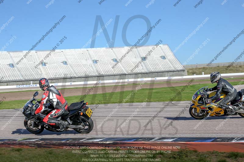 Rockingham no limits trackday;enduro digital images;event digital images;eventdigitalimages;no limits trackdays;peter wileman photography;racing digital images;rockingham raceway northamptonshire;rockingham trackday photographs;trackday digital images;trackday photos