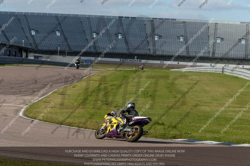 Rockingham no limits trackday;enduro digital images;event digital images;eventdigitalimages;no limits trackdays;peter wileman photography;racing digital images;rockingham raceway northamptonshire;rockingham trackday photographs;trackday digital images;trackday photos