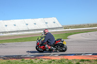 Rockingham-no-limits-trackday;enduro-digital-images;event-digital-images;eventdigitalimages;no-limits-trackdays;peter-wileman-photography;racing-digital-images;rockingham-raceway-northamptonshire;rockingham-trackday-photographs;trackday-digital-images;trackday-photos