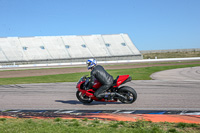 Rockingham-no-limits-trackday;enduro-digital-images;event-digital-images;eventdigitalimages;no-limits-trackdays;peter-wileman-photography;racing-digital-images;rockingham-raceway-northamptonshire;rockingham-trackday-photographs;trackday-digital-images;trackday-photos