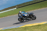 Novice Silver/Grey Bikes