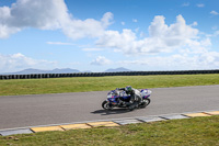 anglesey-no-limits-trackday;anglesey-photographs;anglesey-trackday-photographs;enduro-digital-images;event-digital-images;eventdigitalimages;no-limits-trackdays;peter-wileman-photography;racing-digital-images;trac-mon;trackday-digital-images;trackday-photos;ty-croes