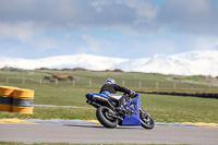 anglesey-no-limits-trackday;anglesey-photographs;anglesey-trackday-photographs;enduro-digital-images;event-digital-images;eventdigitalimages;no-limits-trackdays;peter-wileman-photography;racing-digital-images;trac-mon;trackday-digital-images;trackday-photos;ty-croes