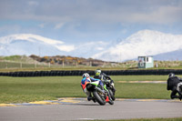 anglesey-no-limits-trackday;anglesey-photographs;anglesey-trackday-photographs;enduro-digital-images;event-digital-images;eventdigitalimages;no-limits-trackdays;peter-wileman-photography;racing-digital-images;trac-mon;trackday-digital-images;trackday-photos;ty-croes