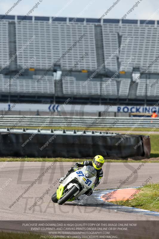 Rockingham no limits trackday;enduro digital images;event digital images;eventdigitalimages;no limits trackdays;peter wileman photography;racing digital images;rockingham raceway northamptonshire;rockingham trackday photographs;trackday digital images;trackday photos
