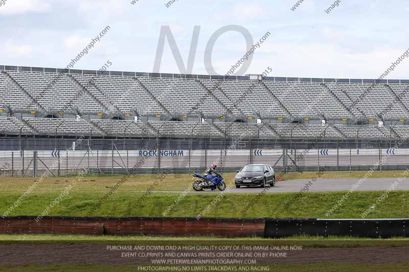 Rockingham no limits trackday;enduro digital images;event digital images;eventdigitalimages;no limits trackdays;peter wileman photography;racing digital images;rockingham raceway northamptonshire;rockingham trackday photographs;trackday digital images;trackday photos