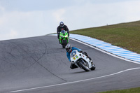 donington-no-limits-trackday;donington-park-photographs;donington-trackday-photographs;no-limits-trackdays;peter-wileman-photography;trackday-digital-images;trackday-photos