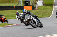 Novice Silver/Grey Bikes