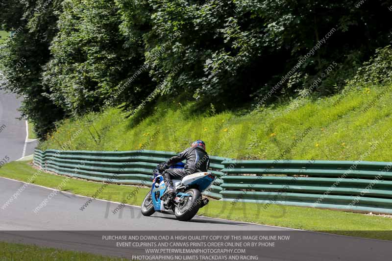 cadwell no limits trackday;cadwell park;cadwell park photographs;cadwell trackday photographs;enduro digital images;event digital images;eventdigitalimages;no limits trackdays;peter wileman photography;racing digital images;trackday digital images;trackday photos