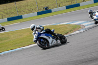 donington-no-limits-trackday;donington-park-photographs;donington-trackday-photographs;no-limits-trackdays;peter-wileman-photography;trackday-digital-images;trackday-photos