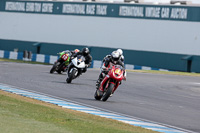donington-no-limits-trackday;donington-park-photographs;donington-trackday-photographs;no-limits-trackdays;peter-wileman-photography;trackday-digital-images;trackday-photos