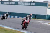 donington-no-limits-trackday;donington-park-photographs;donington-trackday-photographs;no-limits-trackdays;peter-wileman-photography;trackday-digital-images;trackday-photos