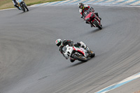 donington-no-limits-trackday;donington-park-photographs;donington-trackday-photographs;no-limits-trackdays;peter-wileman-photography;trackday-digital-images;trackday-photos