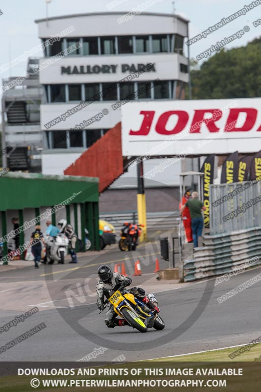 enduro digital images;event digital images;eventdigitalimages;mallory park;mallory park photographs;mallory park trackday;mallory park trackday photographs;no limits trackdays;peter wileman photography;racing digital images;trackday digital images;trackday photos