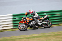 Inter Orange Bikes