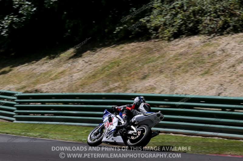 cadwell no limits trackday;cadwell park;cadwell park photographs;cadwell trackday photographs;enduro digital images;event digital images;eventdigitalimages;no limits trackdays;peter wileman photography;racing digital images;trackday digital images;trackday photos