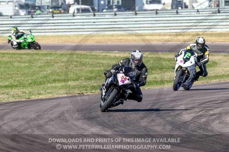 Rockingham no limits trackday;enduro digital images;event digital images;eventdigitalimages;no limits trackdays;peter wileman photography;racing digital images;rockingham raceway northamptonshire;rockingham trackday photographs;trackday digital images;trackday photos