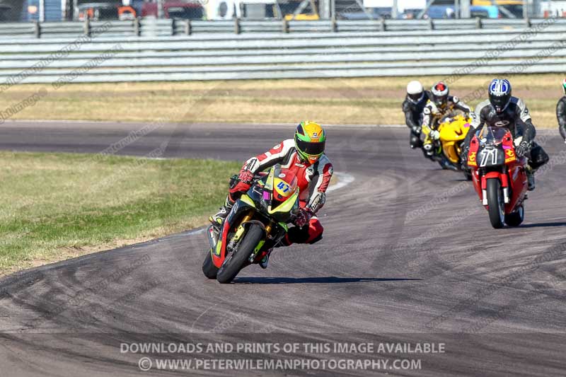 Rockingham no limits trackday;enduro digital images;event digital images;eventdigitalimages;no limits trackdays;peter wileman photography;racing digital images;rockingham raceway northamptonshire;rockingham trackday photographs;trackday digital images;trackday photos