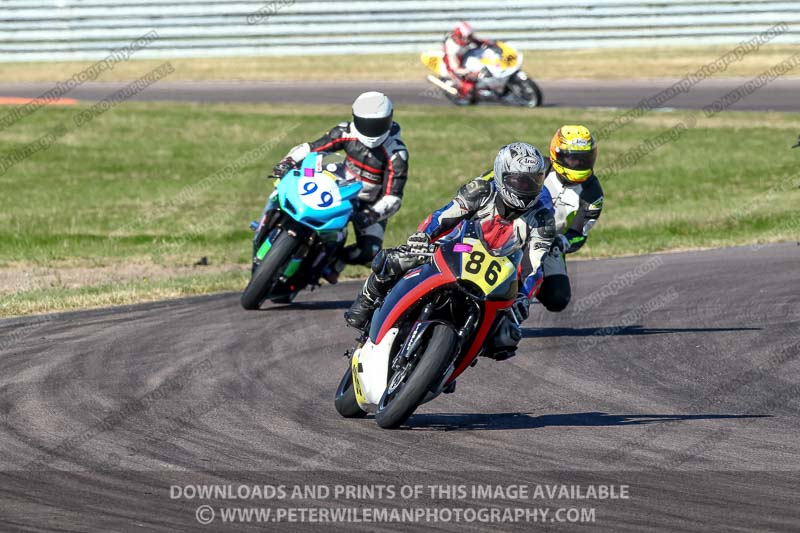 Rockingham no limits trackday;enduro digital images;event digital images;eventdigitalimages;no limits trackdays;peter wileman photography;racing digital images;rockingham raceway northamptonshire;rockingham trackday photographs;trackday digital images;trackday photos