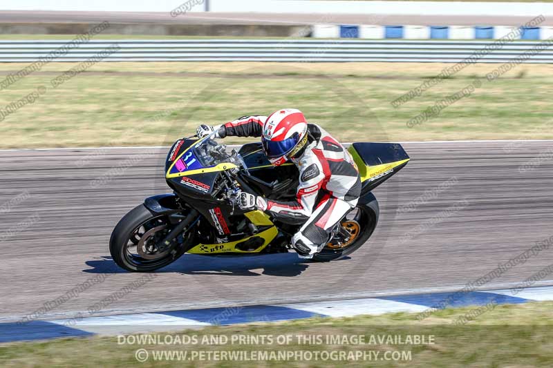 Rockingham no limits trackday;enduro digital images;event digital images;eventdigitalimages;no limits trackdays;peter wileman photography;racing digital images;rockingham raceway northamptonshire;rockingham trackday photographs;trackday digital images;trackday photos