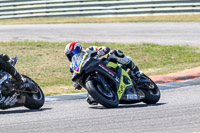 Rockingham-no-limits-trackday;enduro-digital-images;event-digital-images;eventdigitalimages;no-limits-trackdays;peter-wileman-photography;racing-digital-images;rockingham-raceway-northamptonshire;rockingham-trackday-photographs;trackday-digital-images;trackday-photos
