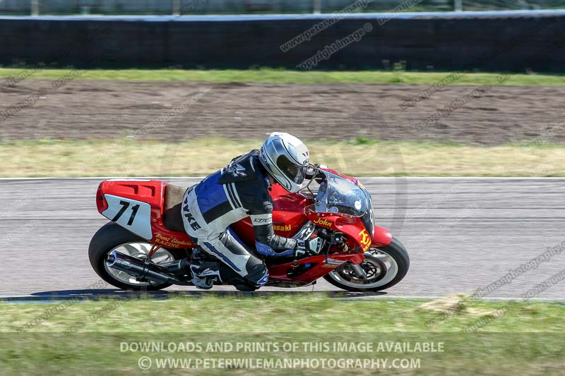 Rockingham no limits trackday;enduro digital images;event digital images;eventdigitalimages;no limits trackdays;peter wileman photography;racing digital images;rockingham raceway northamptonshire;rockingham trackday photographs;trackday digital images;trackday photos