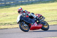 Rockingham-no-limits-trackday;enduro-digital-images;event-digital-images;eventdigitalimages;no-limits-trackdays;peter-wileman-photography;racing-digital-images;rockingham-raceway-northamptonshire;rockingham-trackday-photographs;trackday-digital-images;trackday-photos
