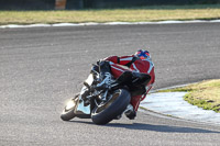Rockingham-no-limits-trackday;enduro-digital-images;event-digital-images;eventdigitalimages;no-limits-trackdays;peter-wileman-photography;racing-digital-images;rockingham-raceway-northamptonshire;rockingham-trackday-photographs;trackday-digital-images;trackday-photos