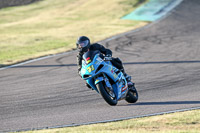 Rockingham-no-limits-trackday;enduro-digital-images;event-digital-images;eventdigitalimages;no-limits-trackdays;peter-wileman-photography;racing-digital-images;rockingham-raceway-northamptonshire;rockingham-trackday-photographs;trackday-digital-images;trackday-photos