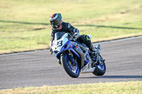 Rockingham-no-limits-trackday;enduro-digital-images;event-digital-images;eventdigitalimages;no-limits-trackdays;peter-wileman-photography;racing-digital-images;rockingham-raceway-northamptonshire;rockingham-trackday-photographs;trackday-digital-images;trackday-photos