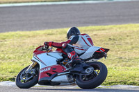 Rockingham-no-limits-trackday;enduro-digital-images;event-digital-images;eventdigitalimages;no-limits-trackdays;peter-wileman-photography;racing-digital-images;rockingham-raceway-northamptonshire;rockingham-trackday-photographs;trackday-digital-images;trackday-photos
