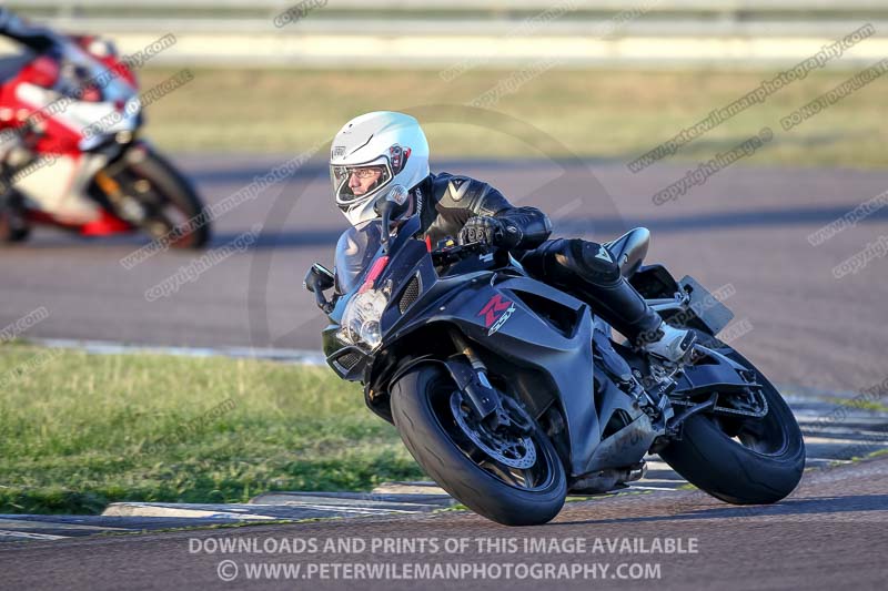 Rockingham no limits trackday;enduro digital images;event digital images;eventdigitalimages;no limits trackdays;peter wileman photography;racing digital images;rockingham raceway northamptonshire;rockingham trackday photographs;trackday digital images;trackday photos