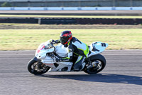 Rockingham-no-limits-trackday;enduro-digital-images;event-digital-images;eventdigitalimages;no-limits-trackdays;peter-wileman-photography;racing-digital-images;rockingham-raceway-northamptonshire;rockingham-trackday-photographs;trackday-digital-images;trackday-photos