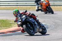 Rockingham-no-limits-trackday;enduro-digital-images;event-digital-images;eventdigitalimages;no-limits-trackdays;peter-wileman-photography;racing-digital-images;rockingham-raceway-northamptonshire;rockingham-trackday-photographs;trackday-digital-images;trackday-photos