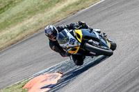 Rockingham-no-limits-trackday;enduro-digital-images;event-digital-images;eventdigitalimages;no-limits-trackdays;peter-wileman-photography;racing-digital-images;rockingham-raceway-northamptonshire;rockingham-trackday-photographs;trackday-digital-images;trackday-photos