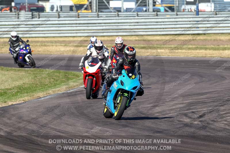 Rockingham no limits trackday;enduro digital images;event digital images;eventdigitalimages;no limits trackdays;peter wileman photography;racing digital images;rockingham raceway northamptonshire;rockingham trackday photographs;trackday digital images;trackday photos