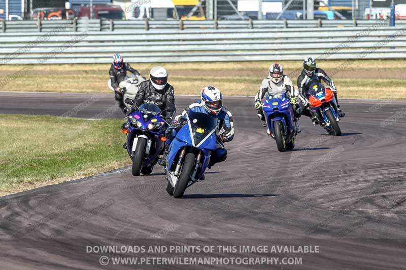 Rockingham no limits trackday;enduro digital images;event digital images;eventdigitalimages;no limits trackdays;peter wileman photography;racing digital images;rockingham raceway northamptonshire;rockingham trackday photographs;trackday digital images;trackday photos