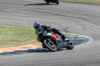 Rockingham-no-limits-trackday;enduro-digital-images;event-digital-images;eventdigitalimages;no-limits-trackdays;peter-wileman-photography;racing-digital-images;rockingham-raceway-northamptonshire;rockingham-trackday-photographs;trackday-digital-images;trackday-photos