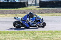Rockingham-no-limits-trackday;enduro-digital-images;event-digital-images;eventdigitalimages;no-limits-trackdays;peter-wileman-photography;racing-digital-images;rockingham-raceway-northamptonshire;rockingham-trackday-photographs;trackday-digital-images;trackday-photos