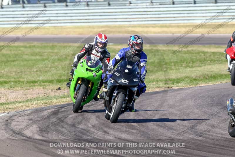 Rockingham no limits trackday;enduro digital images;event digital images;eventdigitalimages;no limits trackdays;peter wileman photography;racing digital images;rockingham raceway northamptonshire;rockingham trackday photographs;trackday digital images;trackday photos