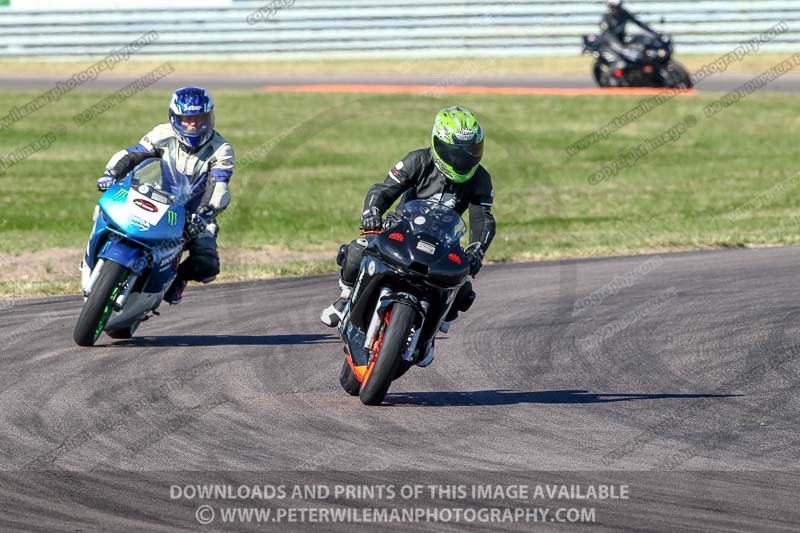 Rockingham no limits trackday;enduro digital images;event digital images;eventdigitalimages;no limits trackdays;peter wileman photography;racing digital images;rockingham raceway northamptonshire;rockingham trackday photographs;trackday digital images;trackday photos
