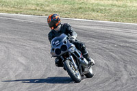 Rockingham-no-limits-trackday;enduro-digital-images;event-digital-images;eventdigitalimages;no-limits-trackdays;peter-wileman-photography;racing-digital-images;rockingham-raceway-northamptonshire;rockingham-trackday-photographs;trackday-digital-images;trackday-photos