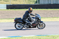 Rockingham-no-limits-trackday;enduro-digital-images;event-digital-images;eventdigitalimages;no-limits-trackdays;peter-wileman-photography;racing-digital-images;rockingham-raceway-northamptonshire;rockingham-trackday-photographs;trackday-digital-images;trackday-photos