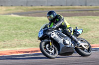 Rockingham-no-limits-trackday;enduro-digital-images;event-digital-images;eventdigitalimages;no-limits-trackdays;peter-wileman-photography;racing-digital-images;rockingham-raceway-northamptonshire;rockingham-trackday-photographs;trackday-digital-images;trackday-photos