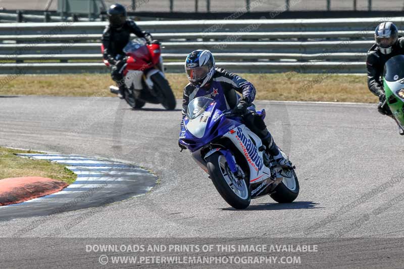 Rockingham no limits trackday;enduro digital images;event digital images;eventdigitalimages;no limits trackdays;peter wileman photography;racing digital images;rockingham raceway northamptonshire;rockingham trackday photographs;trackday digital images;trackday photos