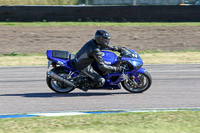 Rockingham-no-limits-trackday;enduro-digital-images;event-digital-images;eventdigitalimages;no-limits-trackdays;peter-wileman-photography;racing-digital-images;rockingham-raceway-northamptonshire;rockingham-trackday-photographs;trackday-digital-images;trackday-photos