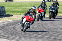 Rockingham-no-limits-trackday;enduro-digital-images;event-digital-images;eventdigitalimages;no-limits-trackdays;peter-wileman-photography;racing-digital-images;rockingham-raceway-northamptonshire;rockingham-trackday-photographs;trackday-digital-images;trackday-photos